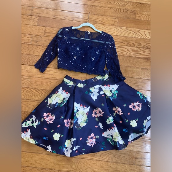 Dresses & Skirts - Prom or graduation 2 piece- Navy Sequin Top and Floral Skirt Set with peplum